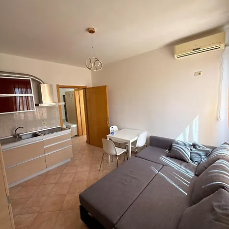 Modern Beachfront In Views Shëngjin